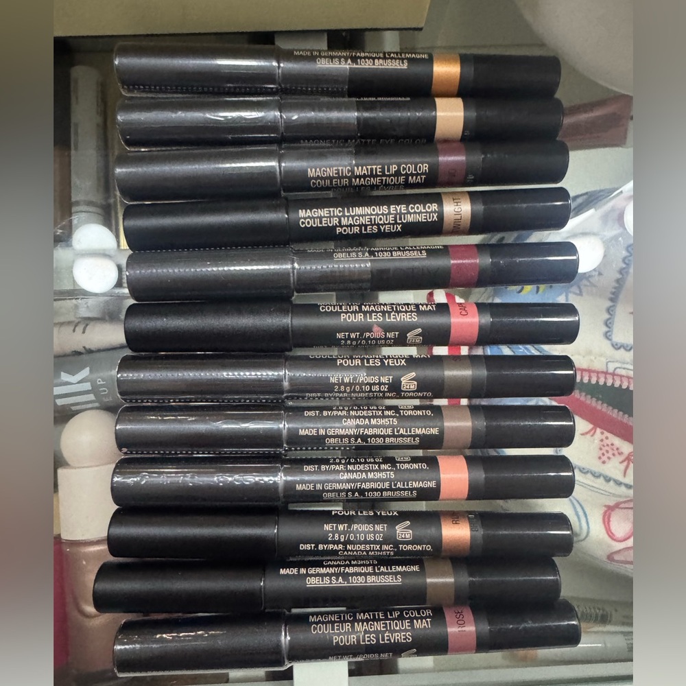 Nudestix magnetic eye color